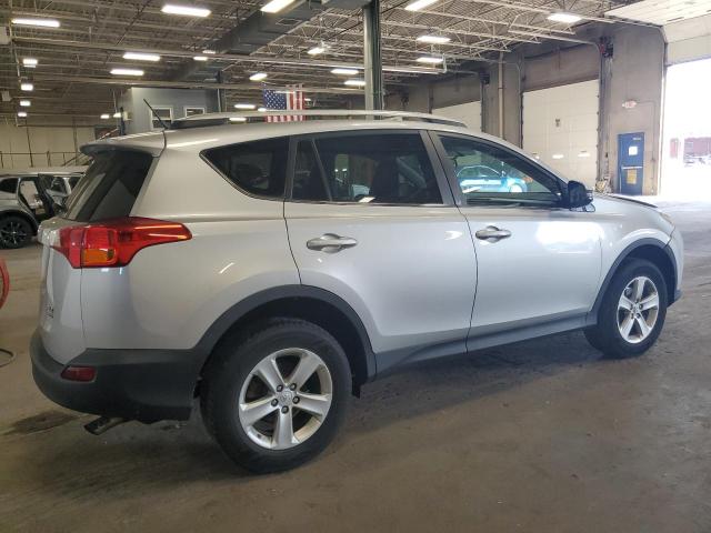 2T3RFREV8DW050936 - 2013 TOYOTA RAV4 XLE SILVER photo 3