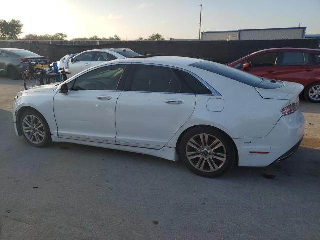 3LN6L2G99ER829220 - 2014 LINCOLN MKZ WHITE photo 2