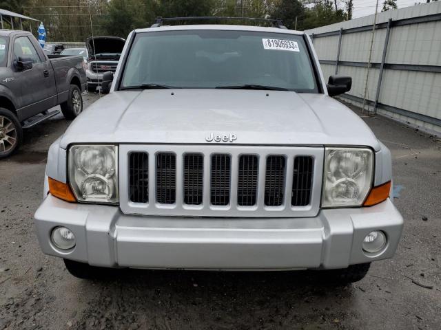 1J8HH48KX6C253948 - 2006 JEEP COMMANDER GRAY photo 5