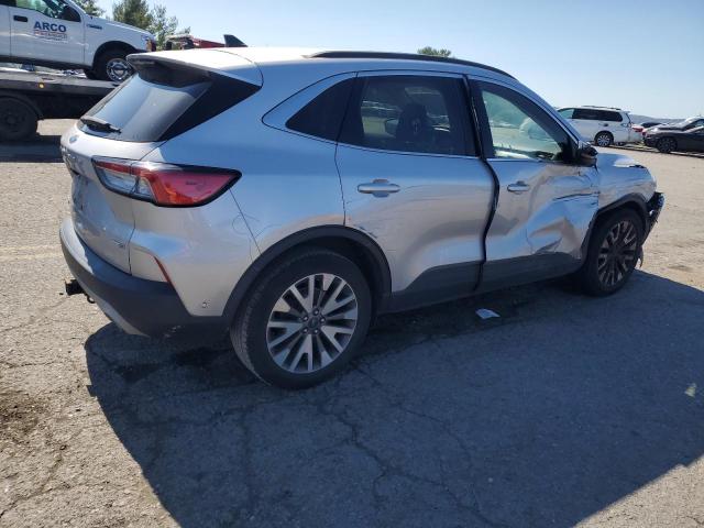 1FMCU9J93LUB17745 - 2020 FORD ESCAPE TITANIUM SILVER photo 3