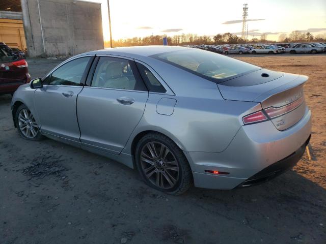 3LN6L2J94DR825454 - 2013 LINCOLN MKZ SILVER photo 2