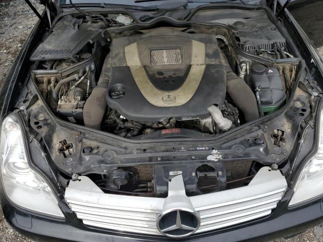 WDDDJ72X18A130074 - 2008 MERCEDES-BENZ CLS 550 BLACK photo 11