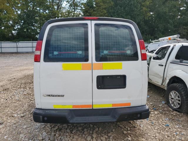 1GCWGAFP6J1184694 - 2018 CHEVROLET EXPRESS G2 Beyaz fotoğraf 6