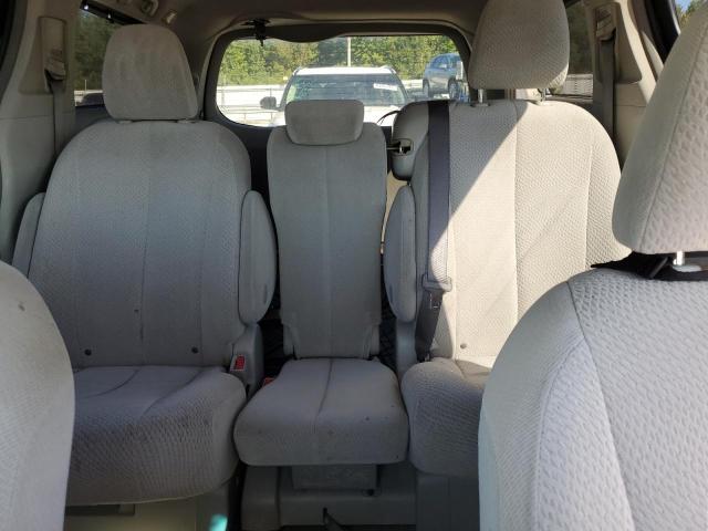 5TDKK3DC1BS141748 - 2011 TOYOTA SIENNA LE GRAY photo 10