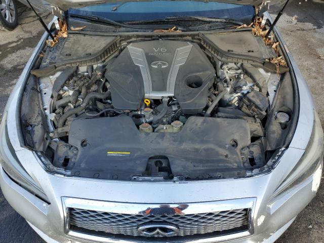 JN1EV7AP5JM590821 - 2018 INFINITI Q50 LUXE SILVER photo 11