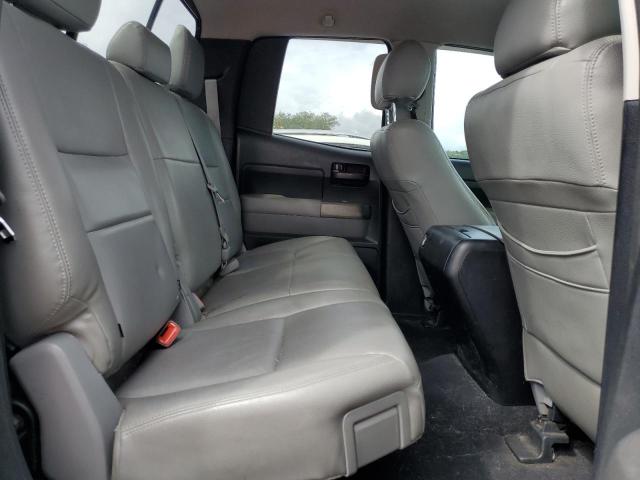 5TFRY5F19CX117276 - 2012 TOYOTA TUNDRA DOUBLE CAB SR5 SILVER photo 10