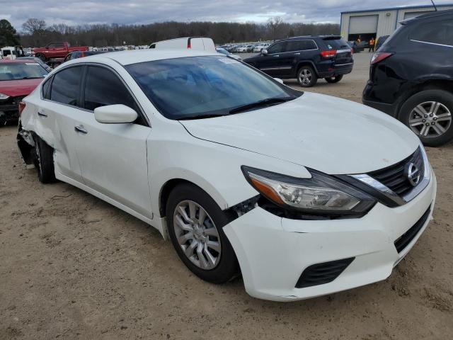 1N4AL3APXHN346392 - 2017 NISSAN ALTIMA 2.5 WHITE photo 4