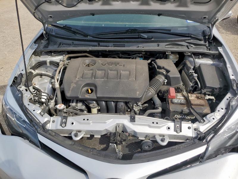 2T1BURHE7JC116935 - 2018 TOYOTA COROLLA L Күміс фото 11