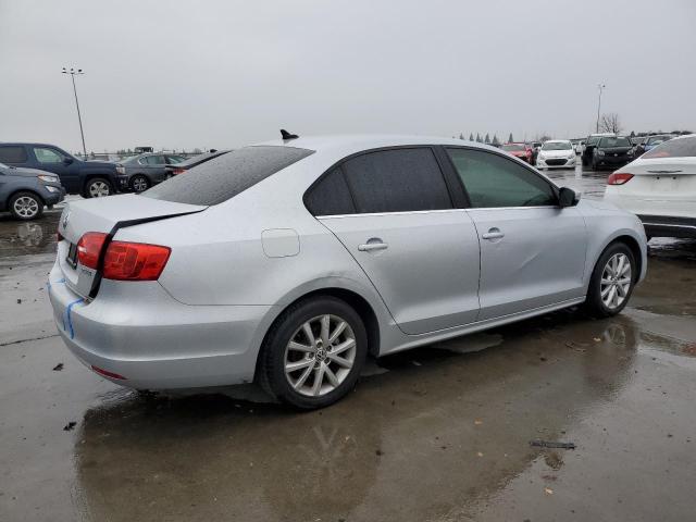 3VWDP7AJ3DM362966 - 2013 VOLKSWAGEN JETTA SE SILVER photo 3