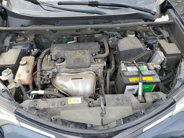 JTMZFREV1HJ142376 - 2017 TOYOTA RAV4 LE 蓝色 照片 12