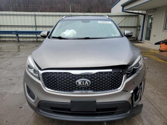 5XYPGDA51GG173171 - 2016 KIA SORENTO LX GRAY photo 5