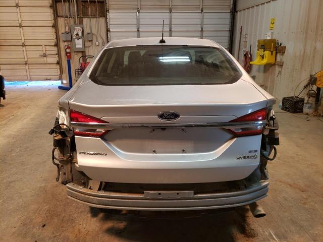 3FA6P0LU8JR117188 - 2018 FORD FUSION SE HYBRID SILVER photo 6