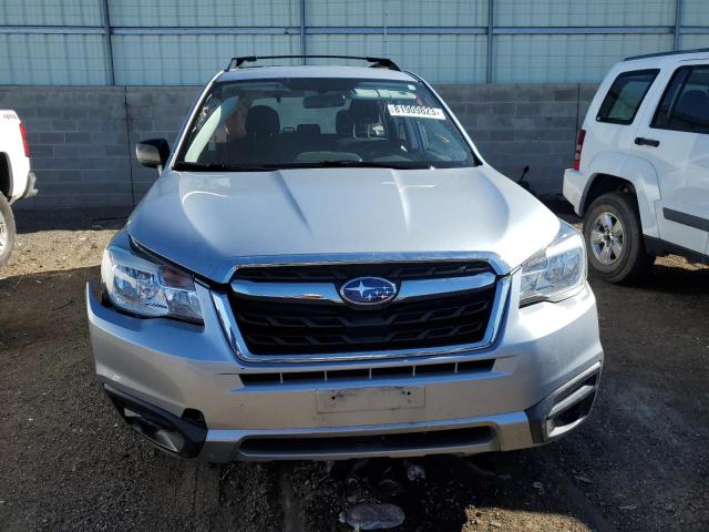 JF2SJABC8JH510703 - 2018 SUBARU FORESTER 2.5I SILVER photo 5