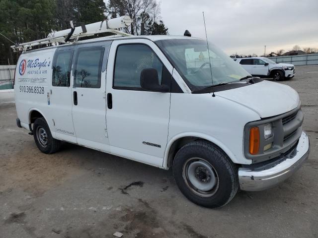 1GCFG25W0Y1168399 - 2000 CHEVROLET EXPRESS G2 WHITE photo 4