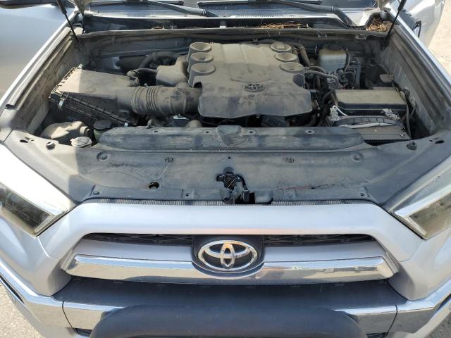 JTEBU5JR7E5153245 - 2014 TOYOTA 4RUNNER SR5 ვერცხლისფერი ფოტო 12
