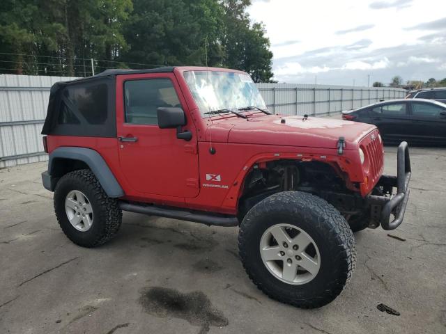 1J4FA24118L547546 - 2008 JEEP WRANGLER X წითელი ფოტო 4