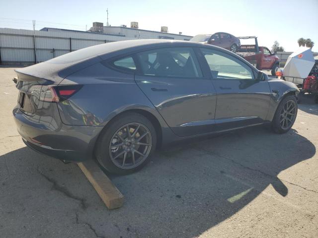 5YJ3E1EA3PF661782 - 2023 TESLA MODEL 3 Մոխրագույն լուսանկար 3