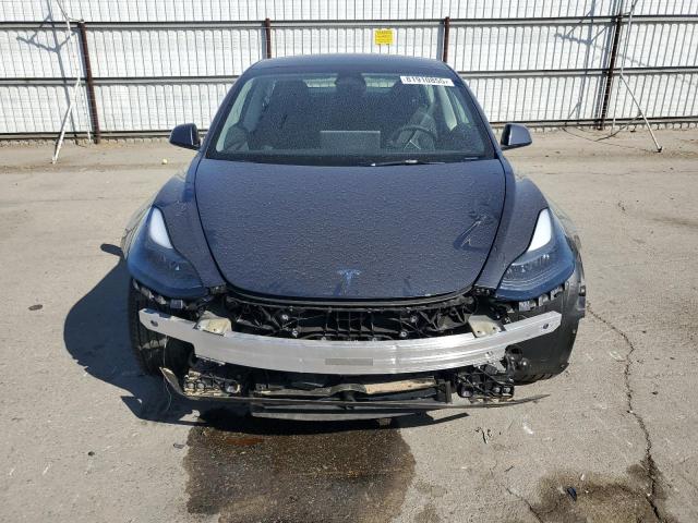 5YJ3E1EA3PF661782 - 2023 TESLA MODEL 3 Մոխրագույն լուսանկար 5