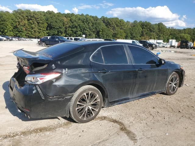 4T1B11HK6JU104399 - 2018 TOYOTA CAMRY L BLACK photo 3