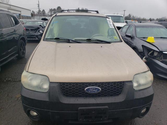 1FMCU93137KA24071 - 2007 FORD ESCAPE XLT GOLD photo 5