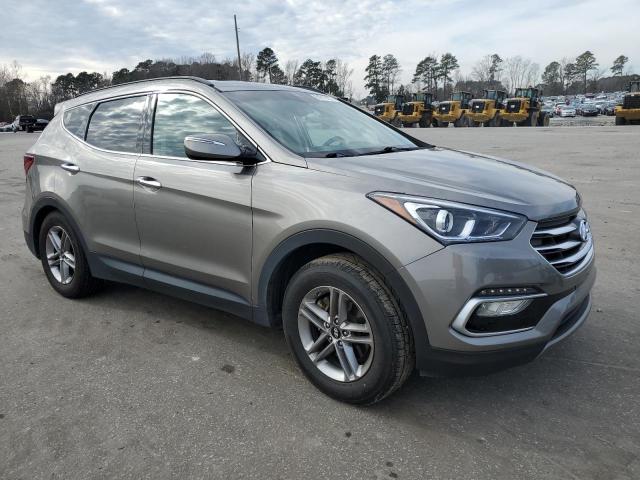 5XYZU3LB8JG519190 - 2018 HYUNDAI SANTA FE S GRAY photo 4