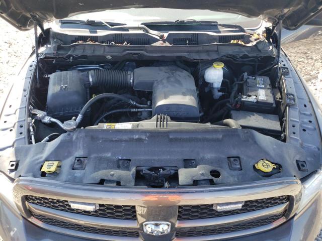 1C6RR7KG8JS258960 - 2018 RAM 1500 ST رمادي صورة 12