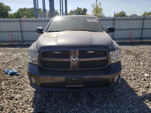 1C6RR7KG8JS258960 - 2018 RAM 1500 ST رمادي صورة 5