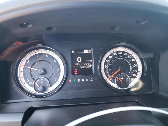 1C6RR7KG8JS258960 - 2018 RAM 1500 ST رمادي صورة 9