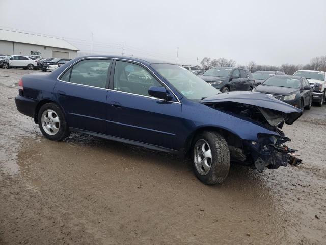 JHMCG66571C010389 - 2001 HONDA ACCORD LX BLUE photo 4