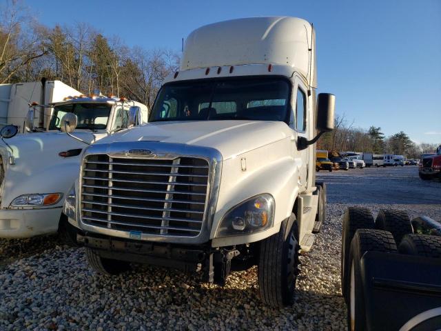 3AKJGEDR5KSKM6319 - 2019 FREIGHTLINER CASCADIA 1 WHITE photo 2