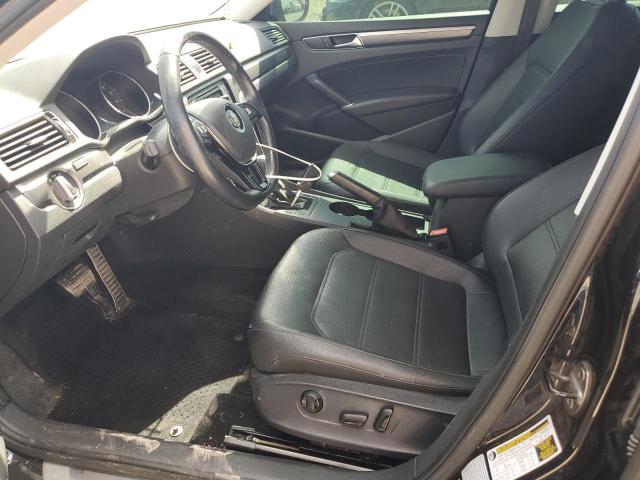 1VWDT7A38HC027996 - 2017 VOLKSWAGEN PASSAT R-LINE შავი ფოტო 7