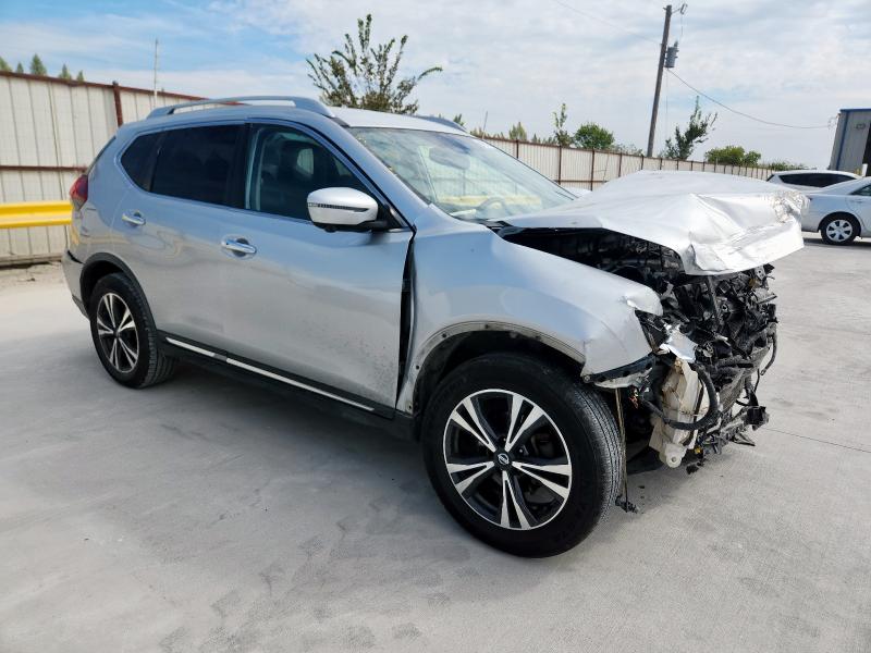 JN8AT2MT7JW462439 - 2018 NISSAN ROGUE S 银色 照片 4