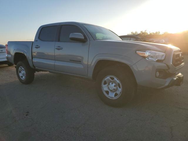 5TFAX5GN2LX186733 - 2020 TOYOTA TACOMA DOUBLE CAB 灰色 照片 4