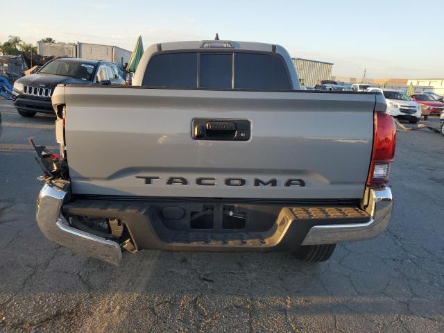 5TFAX5GN2LX186733 - 2020 TOYOTA TACOMA DOUBLE CAB 灰色 照片 6