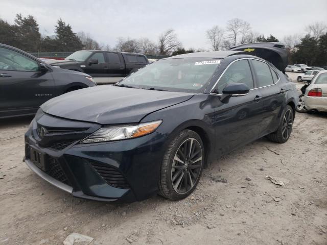 4T1B61HK5JU677053 - 2018 TOYOTA CAMRY XSE TEAL photo 1