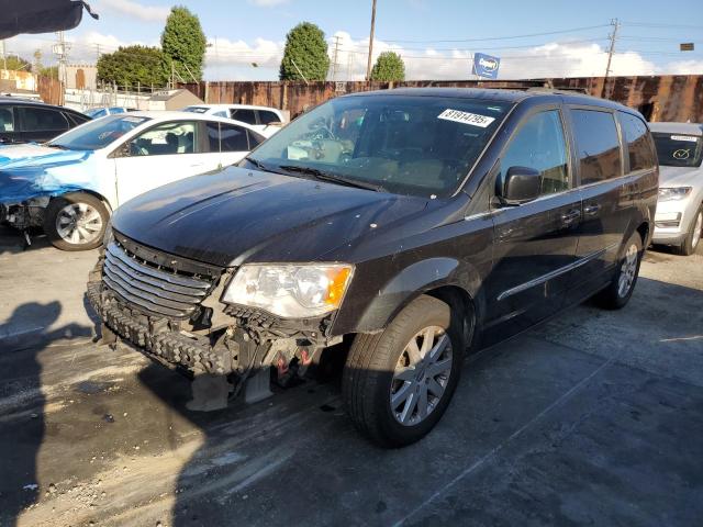 2016 CHRYSLER TOWN & COU TOURING, 