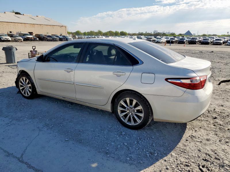 4T1BF1FK7HU636906 - 2017 TOYOTA CAMRY LE 白色 照片 2