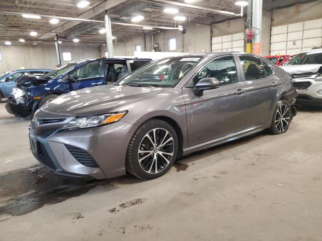 4T1B11HKXJU007268 - 2018 TOYOTA CAMRY L GRAY photo 1