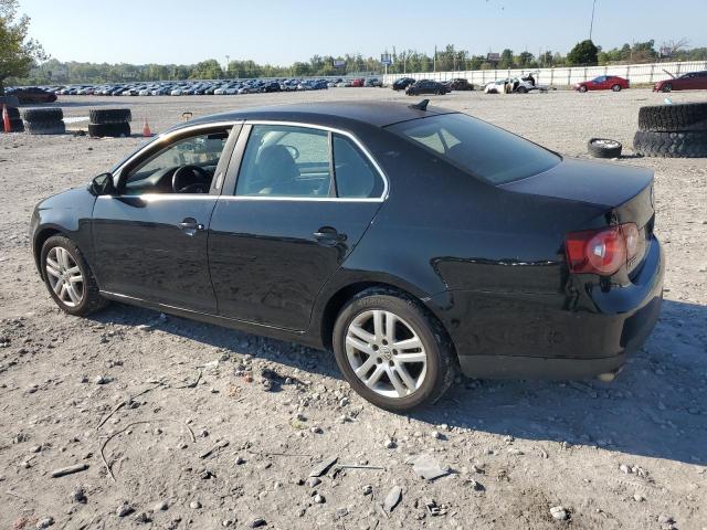 3VWRM71K19M127853 - 2009 VOLKSWAGEN JETTA SE BLACK photo 2