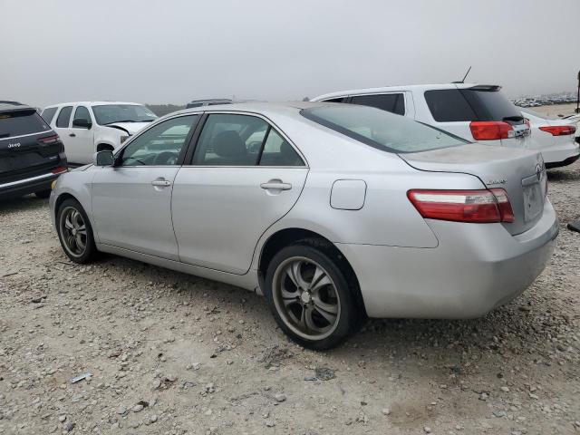 JTNBE46K973048272 - 2007 TOYOTA CAMRY CE SILVER photo 2