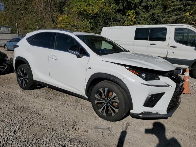 JTJSARDZ8M2237488 - 2021 LEXUS NX 300 BASE Beyaz fotoğraf 4