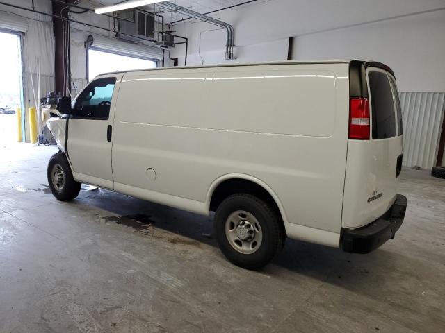 1GCWGAFP9K1366553 - 2019 CHEVROLET EXPRESS G2 WHITE photo 2