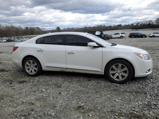 1G4GC5E39DF120450 - 2013 BUICK LACROSSE WHITE photo 4