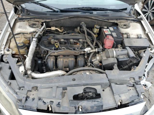 3FAHP0HA0AR157305 - 2010 FORD FUSION SE SILVER photo 11