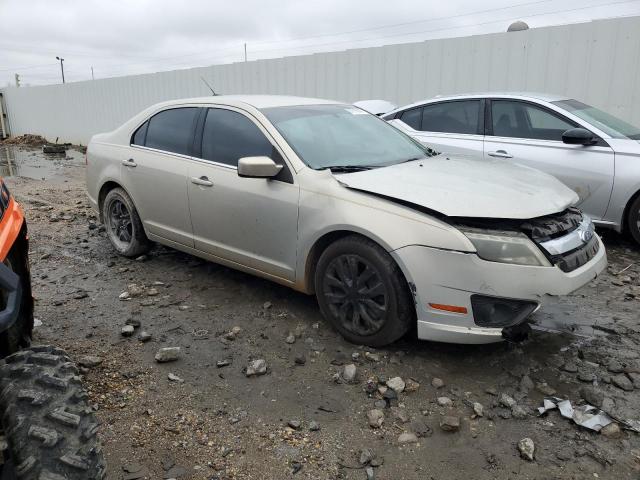 3FAHP0HA0AR157305 - 2010 FORD FUSION SE SILVER photo 4