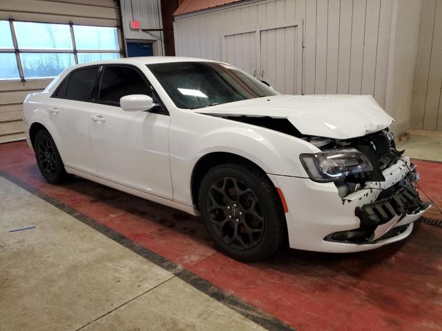 2C3CCAGG2KH648892 - 2019 CHRYSLER 300 S WHITE photo 4