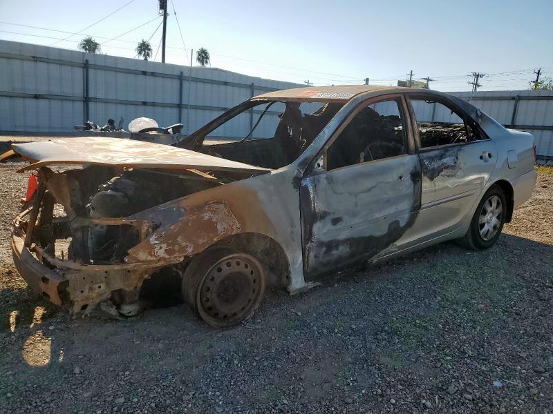 2003 TOYOTA CAMRY LE, 