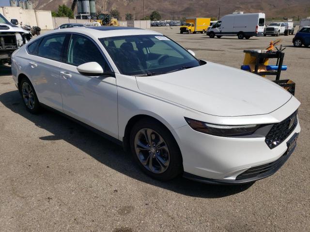 1HGCY1F31PA055205 - 2023 HONDA ACCORD EX WHITE photo 4