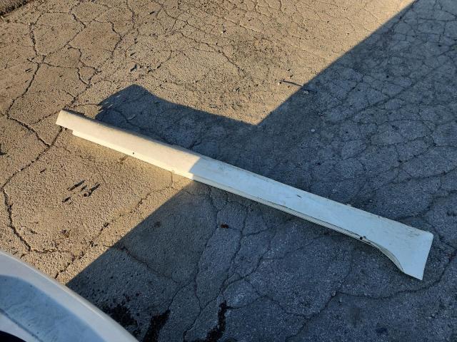 4T4BE46K89R050159 - 2009 TOYOTA CAMRY BASE WHITE photo 12