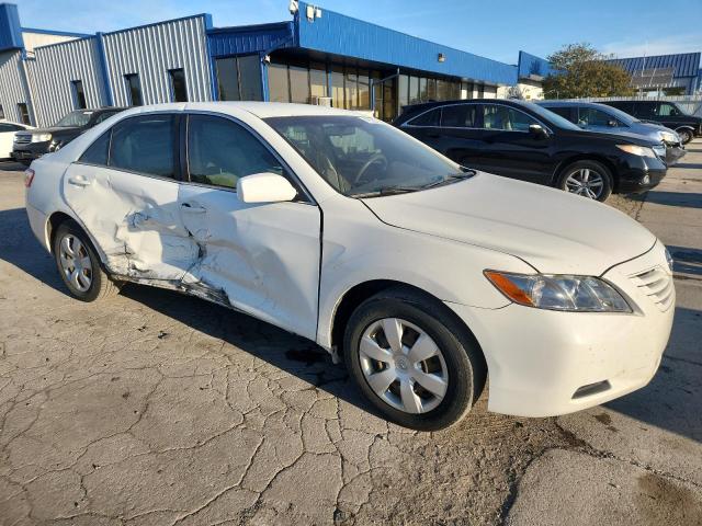 4T4BE46K89R050159 - 2009 TOYOTA CAMRY BASE WHITE photo 4